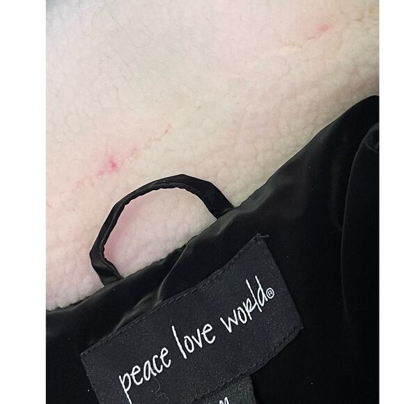 Peace Love World Black Label Sherpa Showstopper Coat Size Medium NWOT - Picture 13 of 14